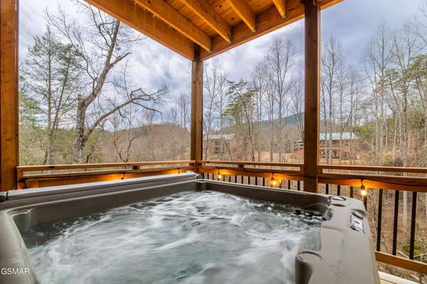 1523 Bluff Ridge Road, Sevierville, TN 37876