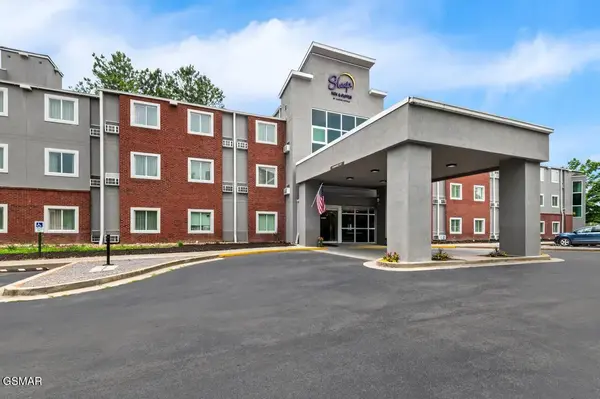 336 Henderson Chapel Road, Pigeon Forge, TN 37863