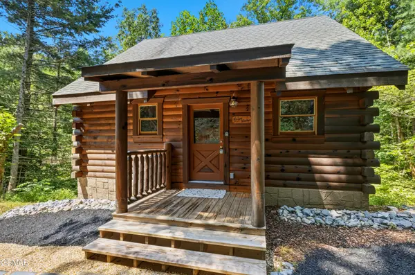 1922 Beach Front Drive #1922, Sevierville, TN 37876