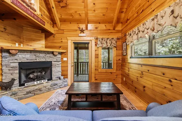 1922 Beach Front Drive #1922, Sevierville, TN 37876