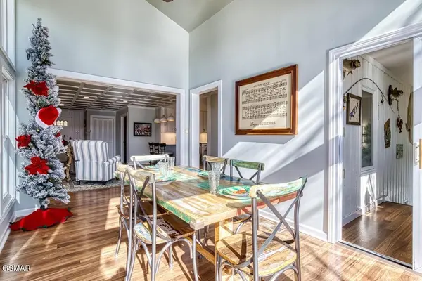 1421 Highway 139, Dandridge, TN 37725