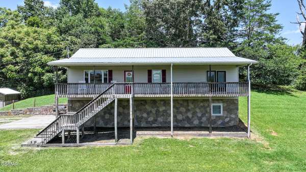 1800 Mountain Ridge Road, Newport, TN 37821