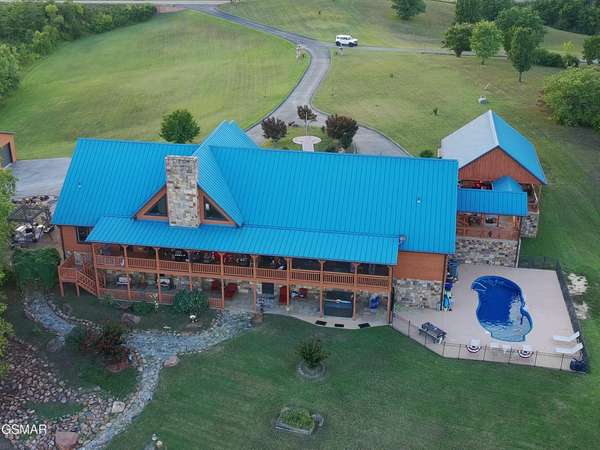 1929 Indian Creek Road, Dandridge, TN 37725