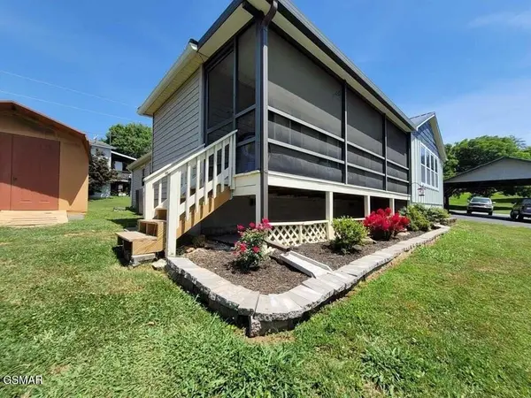 3310 Winston Street, Pigeon Forge, TN 37863