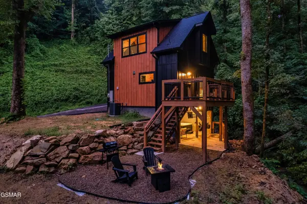 2665 Black Walnut Flats Road, Sevierville, TN 37862