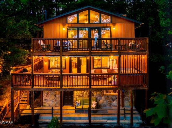 1441 S Baden Drive, Gatlinburg, TN 37738