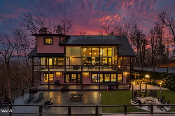 77 Flintlock Lane, Sevierville, TN 37862
