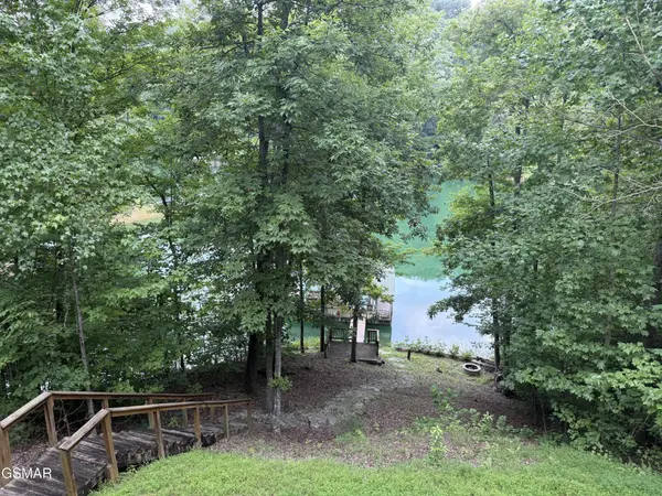 287 Islandview Point, Sharps Chapel, TN 37866