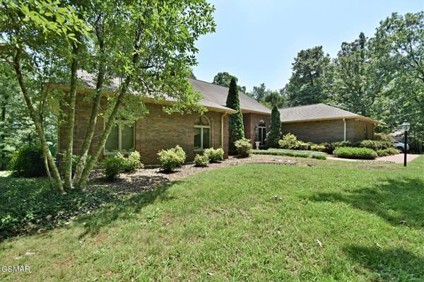 11104 Chapman Highway, Seymour, TN 37865