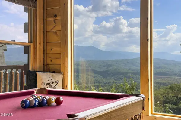 2310 Top of The World Drive, Sevierville, TN 37876