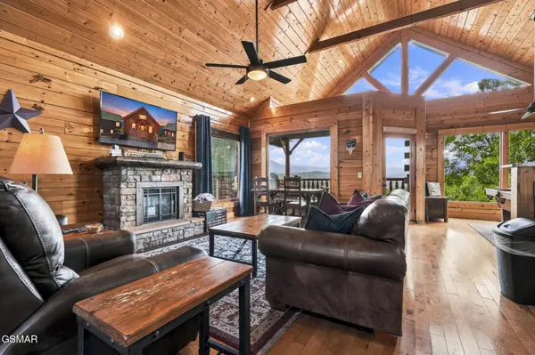 2310 Top of The World Drive, Sevierville, TN 37876