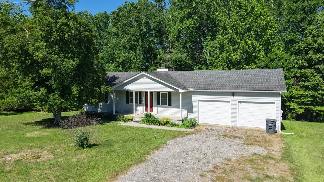 67 Hilco Dr, Lafayette, TN 37083