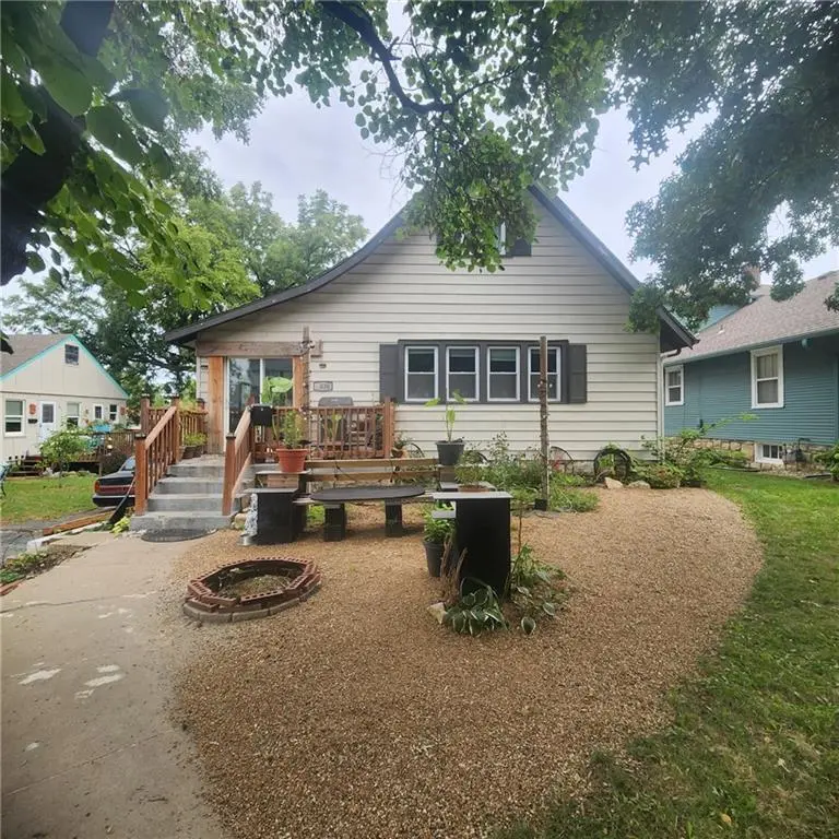 2030 Sandusky AVE, Kansas City, KS 66102