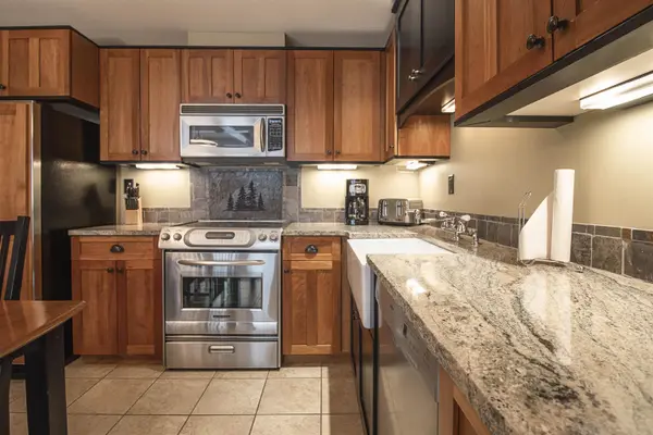 2035 N US-31 N, East Bay Twp, MI 49686