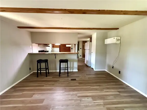 515 W 1st ST, Cherryvale, KS 67335