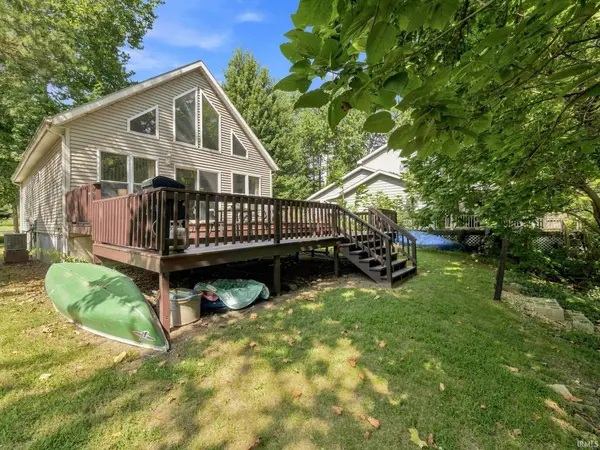 11390 W Horseshoe Bend RD, Brookston, IN 47923