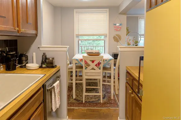315 W 232nd ST #2M, Bronx, NY 10463