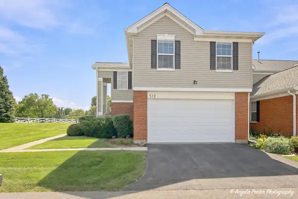 512 Legend LN, Mchenry, IL 60050