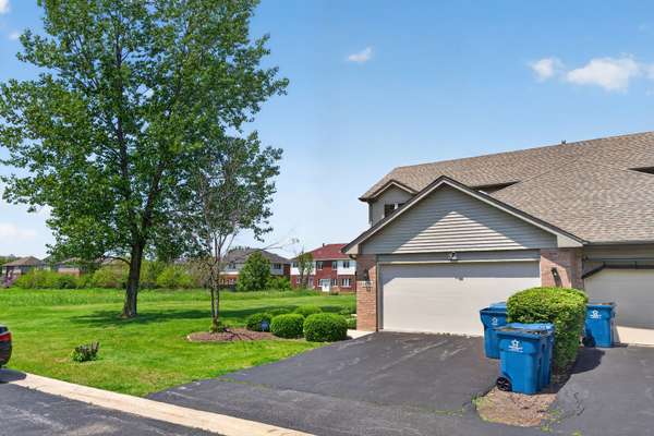 24556 S Independence BLVD, Crete, IL 60417