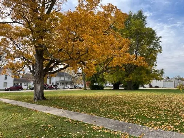 322 S James ST, Goodland, IN 47948