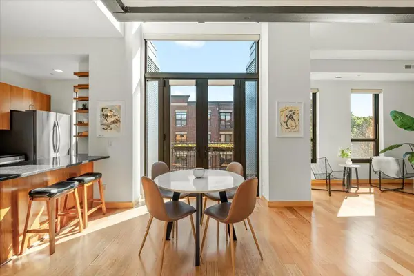 9 W Franklin AVE #314, Minneapolis, MN 55404