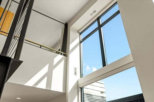 9 W Franklin AVE #314, Minneapolis, MN 55404