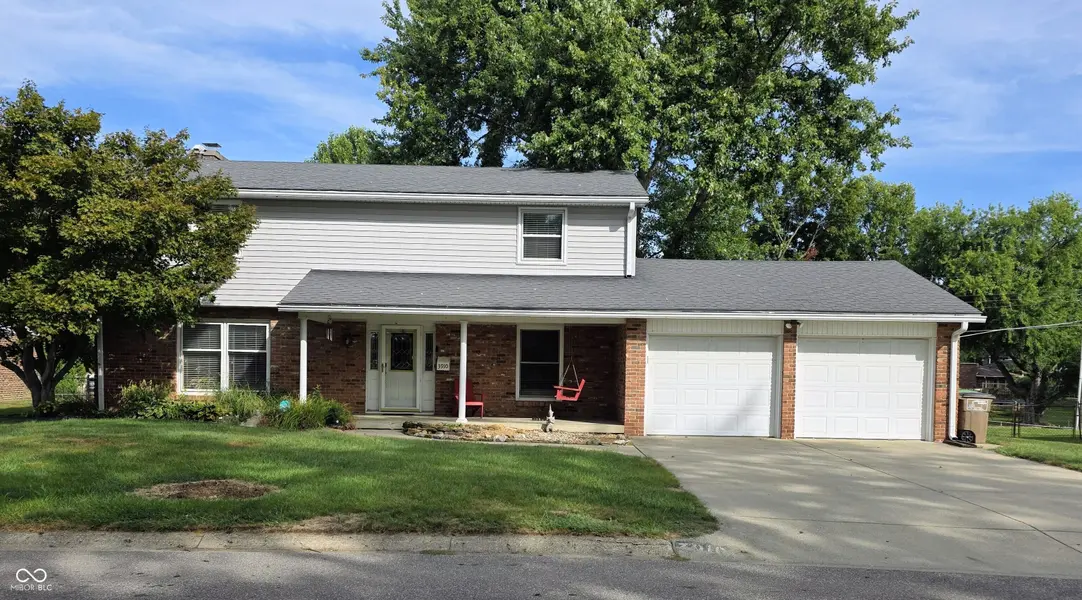 3910 Lantern, Columbus, IN 47203