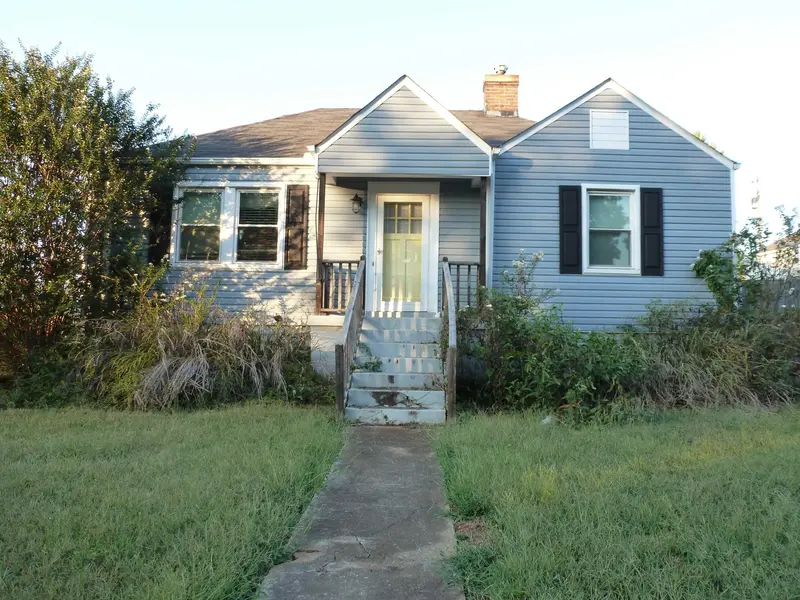 1612 High St, Sheffield, AL 35660