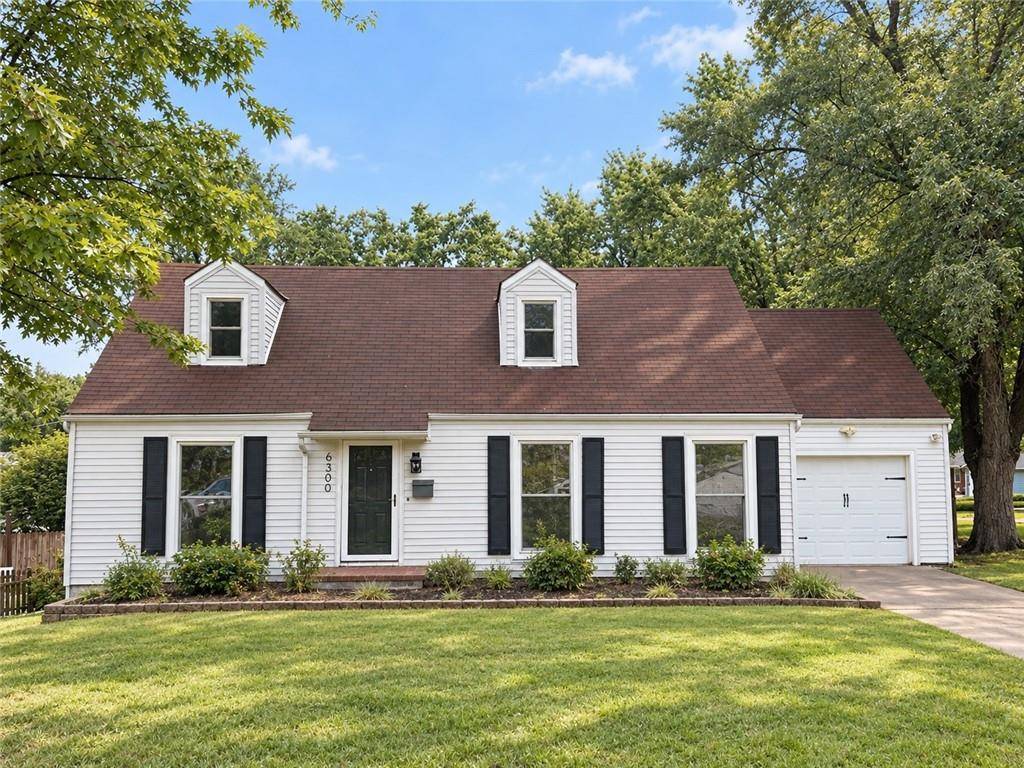 6300 W 80th TER, Overland Park, KS 66204