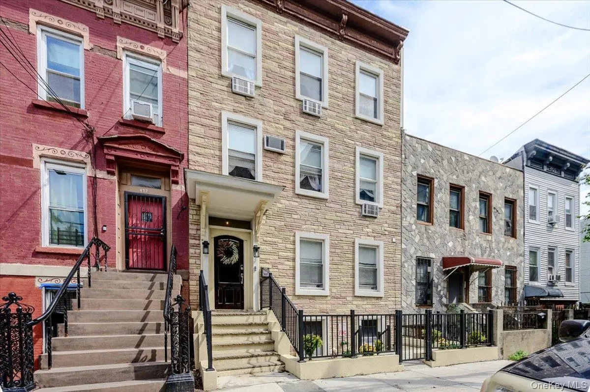 439 E 143 ST, Bronx, NY 10454