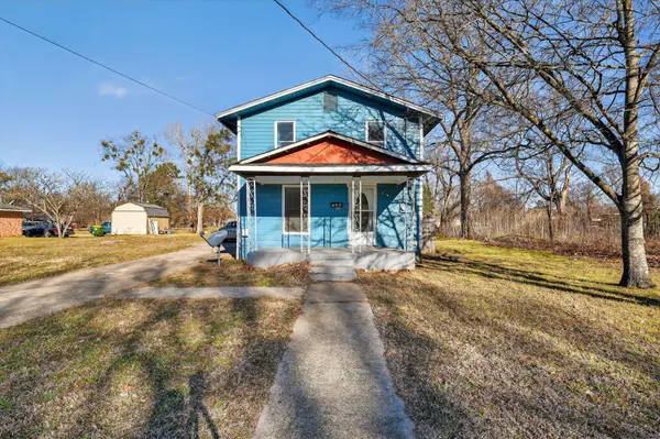 706 W 5th ST, Hearne, TX 77859
