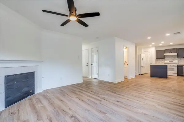 1106 Hughmont DR, Pflugerville, TX 78660