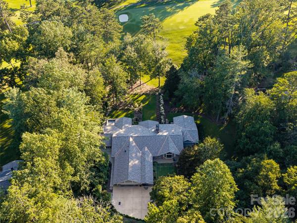 17 Amherst RD, Biltmore Forest, NC 28803