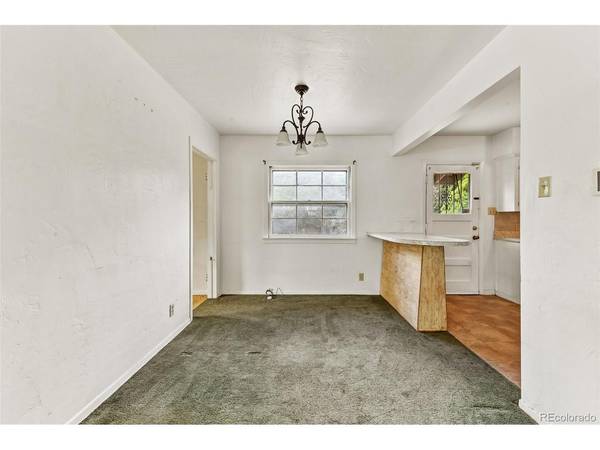 1563 S Newton, Denver, CO 80219