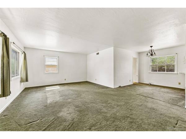 1563 S Newton, Denver, CO 80219