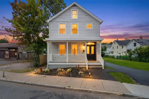 119 Verplanck AVE, Beacon, NY 12508