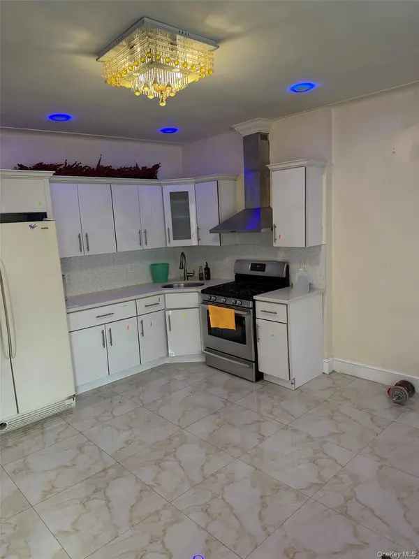 53-08 66th ST, Maspeth, NY 11378