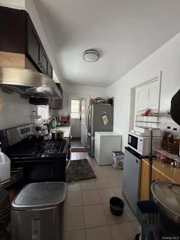 140-24 Quince AVE, Flushing, NY 11355