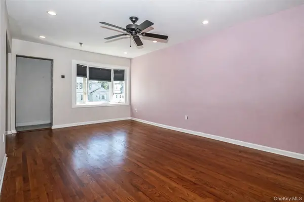 7 Ronalds AVE, New Rochelle, NY 10801