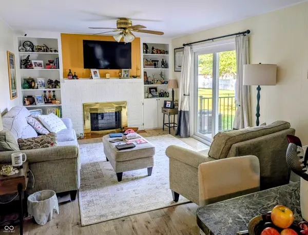 3910 Lantern, Columbus, IN 47203