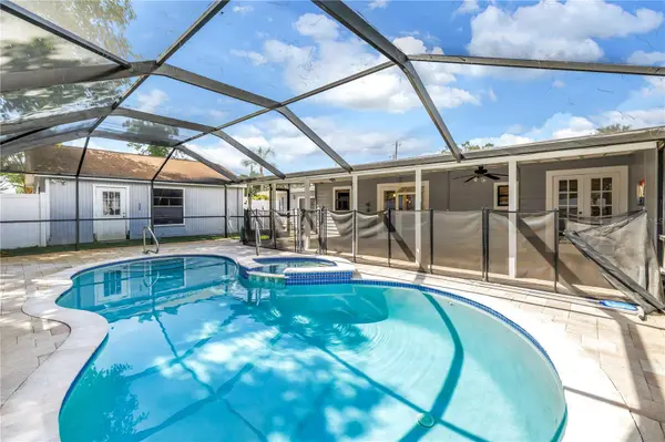 7740 40TH TER N, St Petersburg, FL 33709
