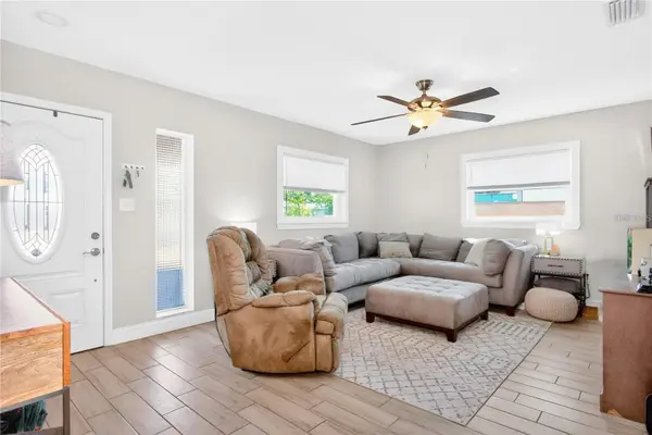 3608 W CARMEN ST, Tampa, FL 33609