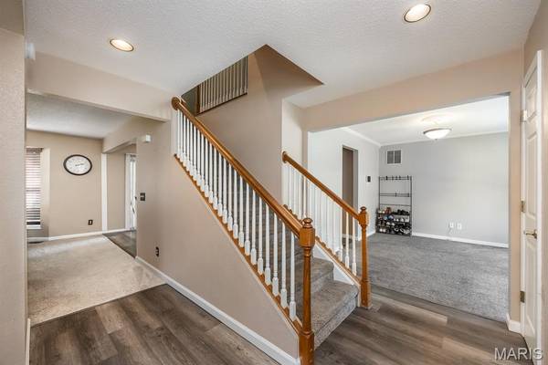 1236 Larkspur DR, Mascoutah, IL 62258