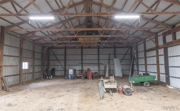 18435 Old Highway 67, Jerseyville, IL 62052