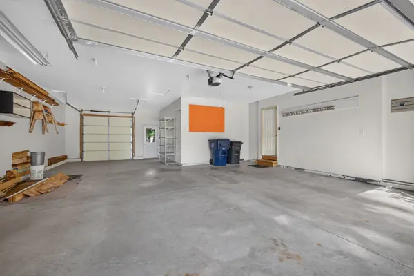 1530 29th ST, Bettendorf, IA 52722