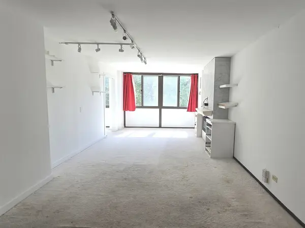 4800 S Lake Park AVE #206, Chicago, IL 60615