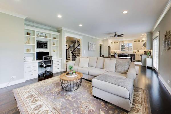 5608 N FAIRVIEW AVE, Chicago, IL 60631