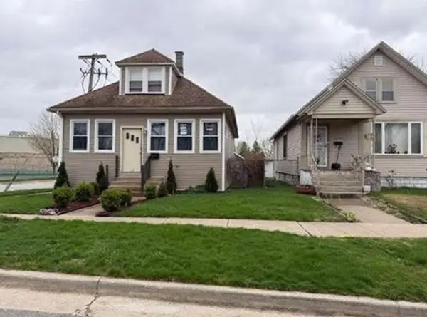 2217 Canal ST, Blue Island, IL 60406