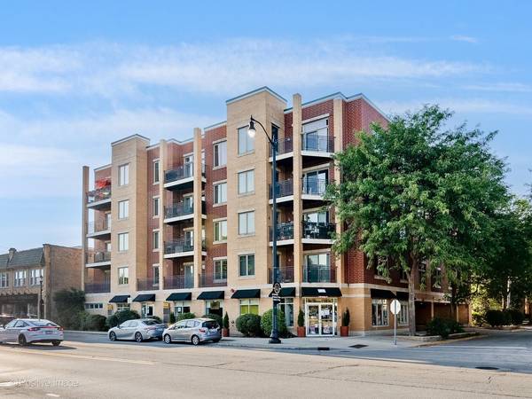 8000 Kilpatrick AVE #2F, Skokie, IL 60076