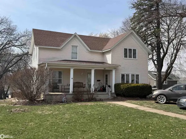 215 Clay ST, Brooklyn, IA 52211